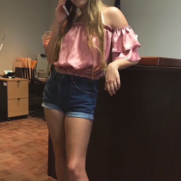 Satin crop top - Picture 4 of 4